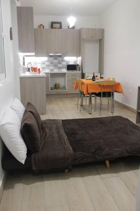 Ranias'S House 2 Apartment Piraeus Luaran gambar
