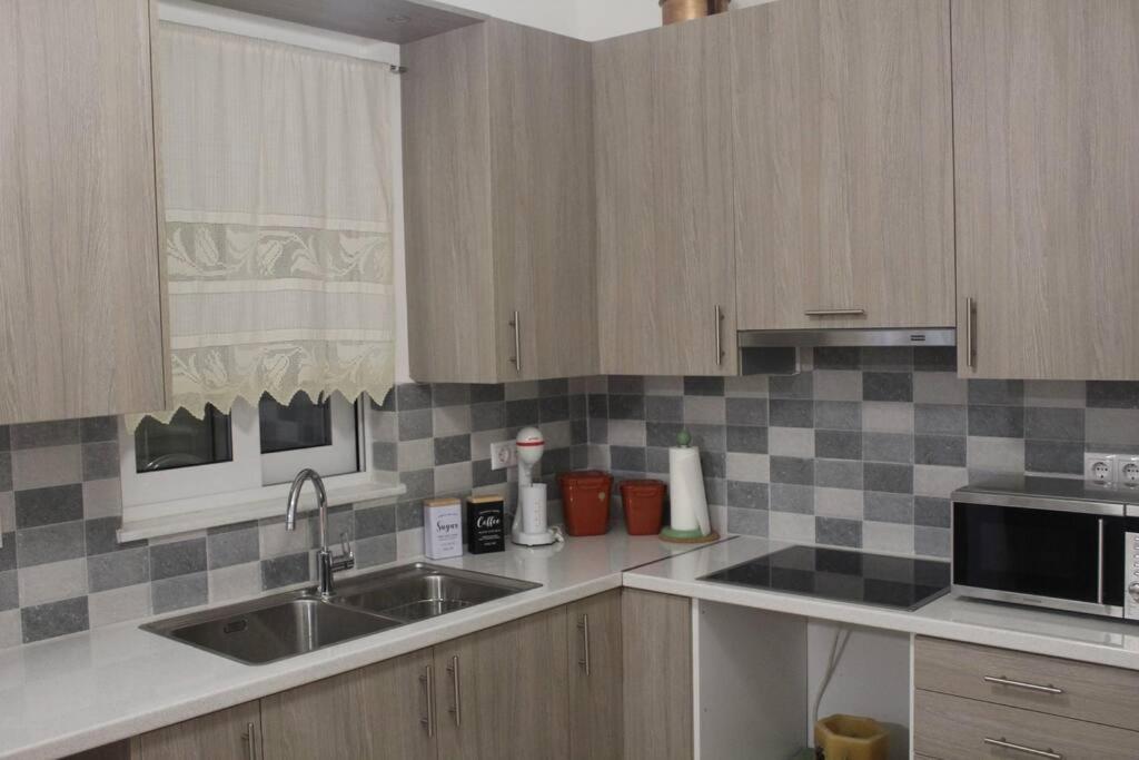 Ranias'S House 2 Apartment Piraeus Luaran gambar